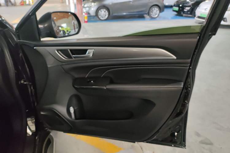 Used Haval M6 2021 PLUS 1.5T DCT Luxury Smart Connectivity Model Right Front Door Interior