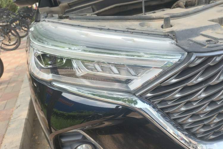 Used Haval M6 2021 PLUS 1.5T Manual Luxury Smart Connectivity Model Right Front Headlight