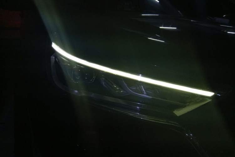Used Haval M6 2021 PLUS 1.5T DCT Luxury Smart Connectivity Model Right Front Headlight