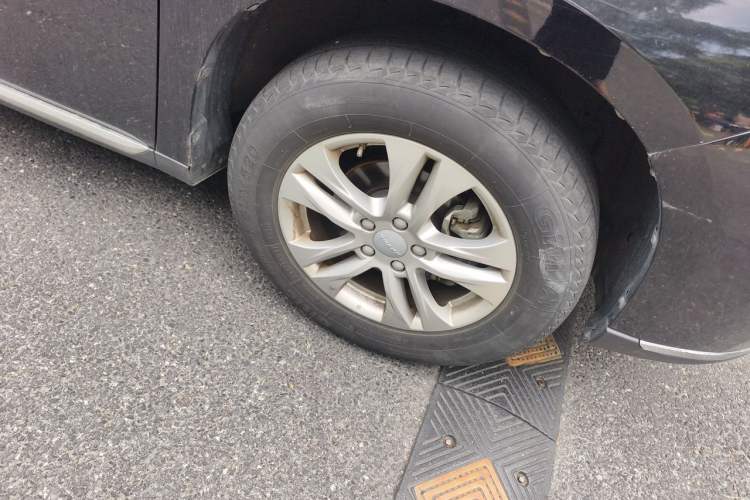 Used Haval M6 2021 PLUS 1.5T DCT Elite Smart Connectivity Model Right Front Wheel Hub