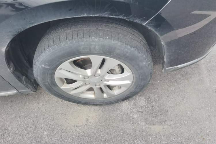 Used Haval M6 2021 PLUS 1.5T DCT Elite Smart Connectivity Model Right Front Wheel Hub