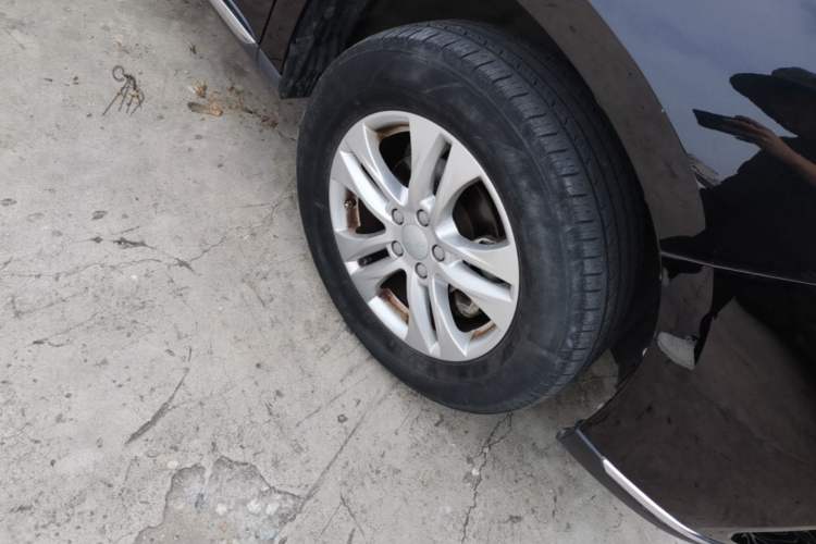Used Haval M6 2021 PLUS 1.5T Manual Comfort Model Right Front Wheel Hub