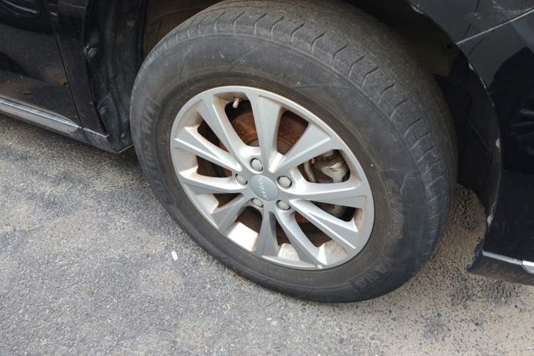 Used Haval M6 2021 PLUS 1.5T Manual Luxury Smart Connectivity Model Right Front Wheel Hub