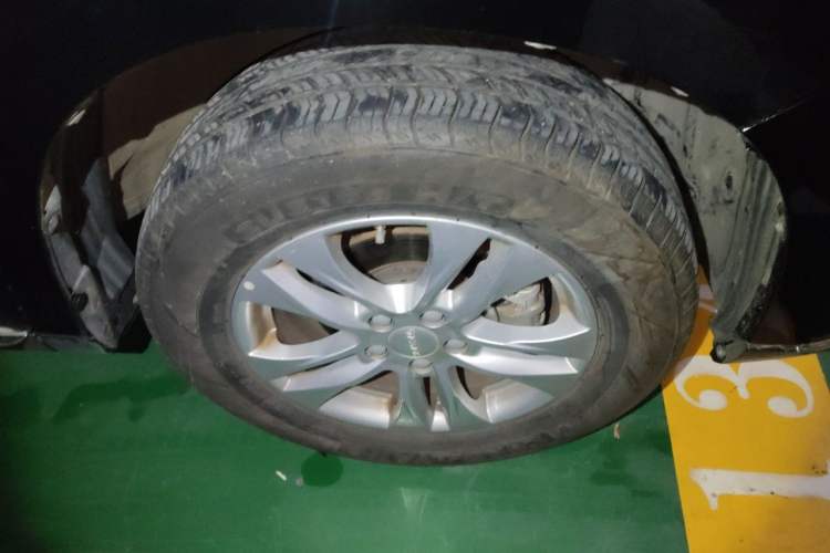 Used Haval M6 2021 PLUS 1.5T DCT Elite Smart Connectivity Model Right Front Wheel Hub
