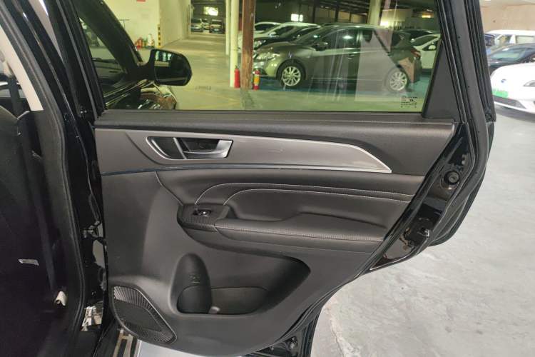 Used Haval M6 2021 PLUS 1.5T DCT Luxury Smart Connectivity Model Right Rear Door Interior