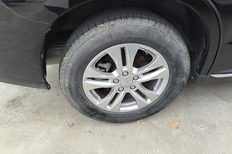 Used Haval M6 2021 PLUS 1.5T Manual Elite Smart Connectivity Model Right Rear Wheel Hub