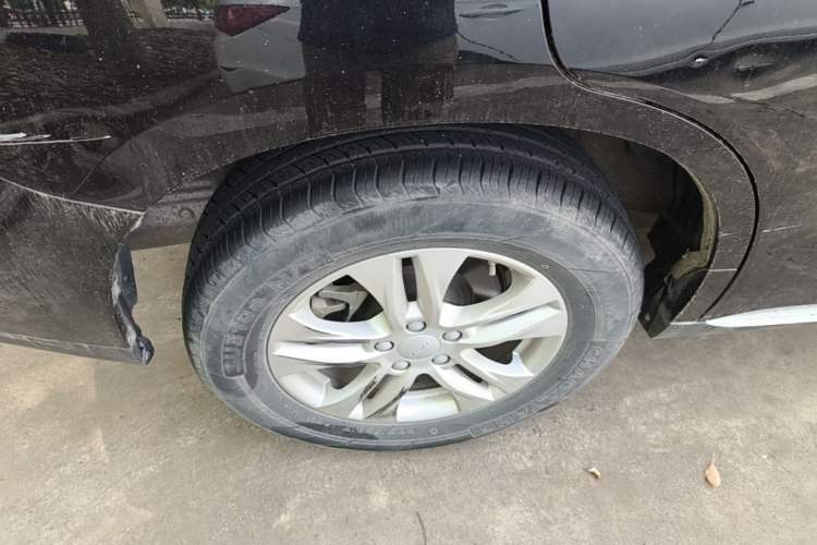 Used Haval M6 2021 PLUS 1.5T DCT Comfort Edition Right Rear Wheel Hub