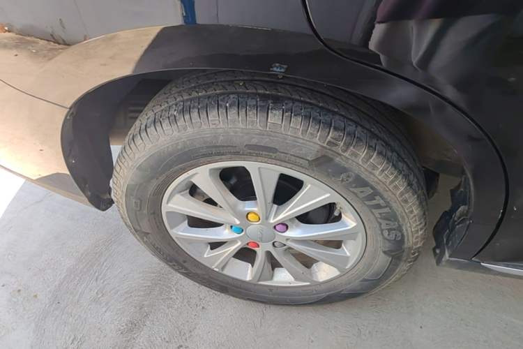 Used Haval M6 2021 PLUS 1.5T DCT Luxury Smart Connectivity Model Right Rear Wheel Hub