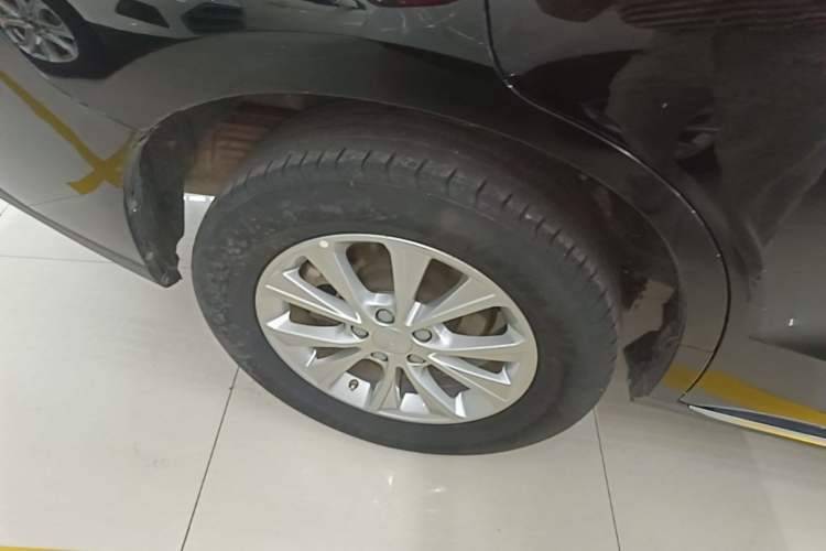Used Haval M6 2021 PLUS 1.5T Manual Luxury Smart Connectivity Model Right Rear Wheel Hub