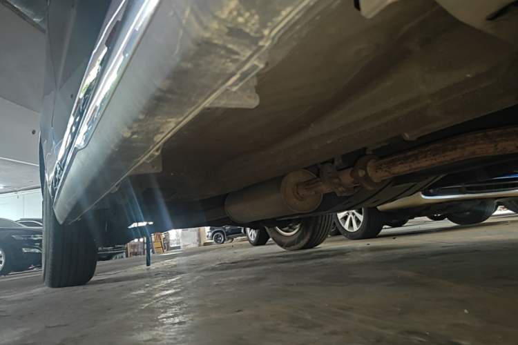 Used Haval M6 2021 PLUS 1.5T DCT Luxury Smart Connectivity Model Right Side Sill