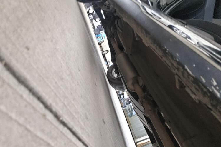 Used Haval M6 2021 PLUS 1.5T DCT Elite Smart Connectivity Model Right Side Sill