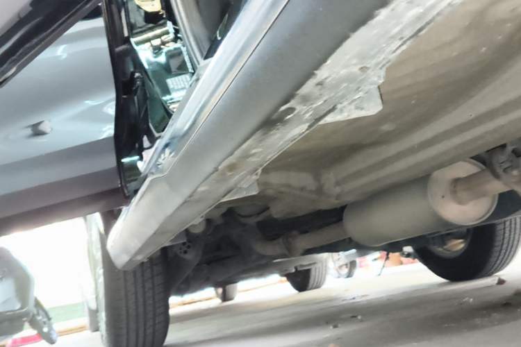 Used Haval M6 2021 PLUS 1.5T DCT Elite Smart Connectivity Model Right Side Sill