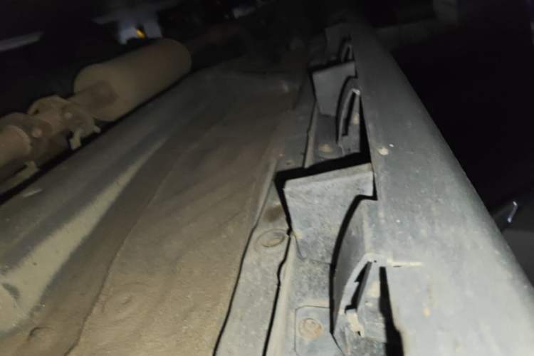 Used Haval M6 2021 PLUS 1.5T DCT Luxury Smart Connectivity Model Right Side Sill