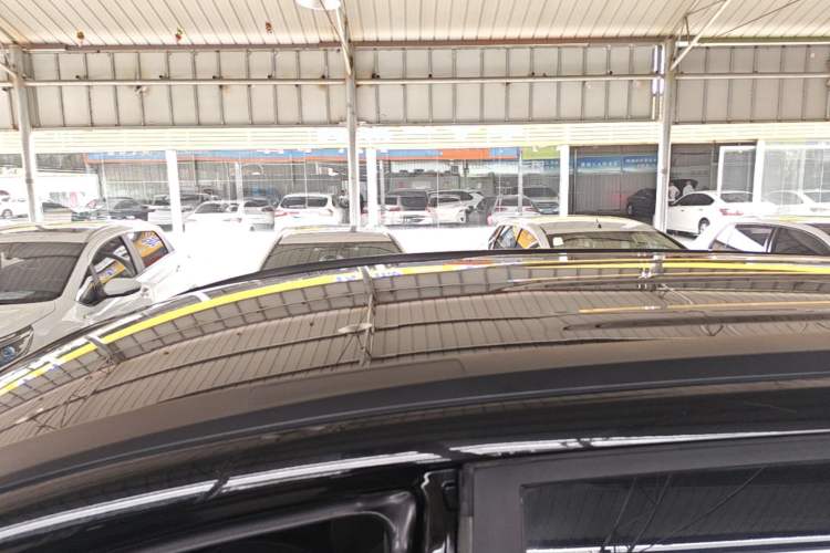 Used Haval M6 2021 PLUS 1.5T DCT Elite Smart Connectivity Model Roof
