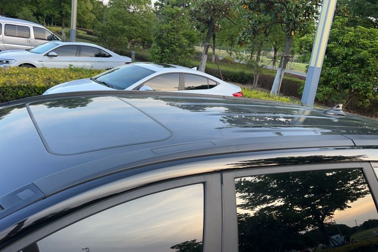 Used Haval M6 2021 PLUS 1.5T DCT Comfort Edition Roof