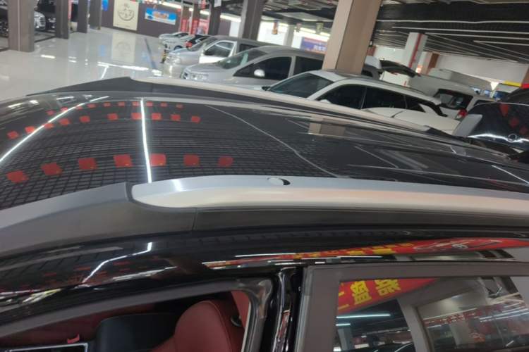 Used Haval M6 2021 PLUS 1.5T DCT Elite Smart Connectivity Model Roof