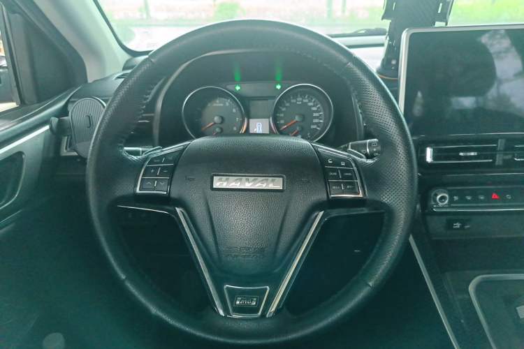 Used Haval M6 2021 PLUS 1.5T DCT Luxury Smart Connectivity Model Steering Wheel