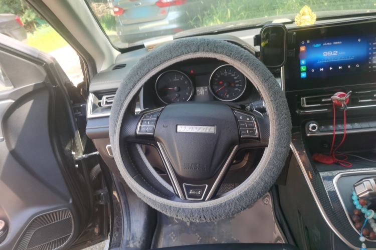 Used Haval M6 2021 PLUS 1.5T DCT Luxury Smart Connectivity Model Steering Wheel