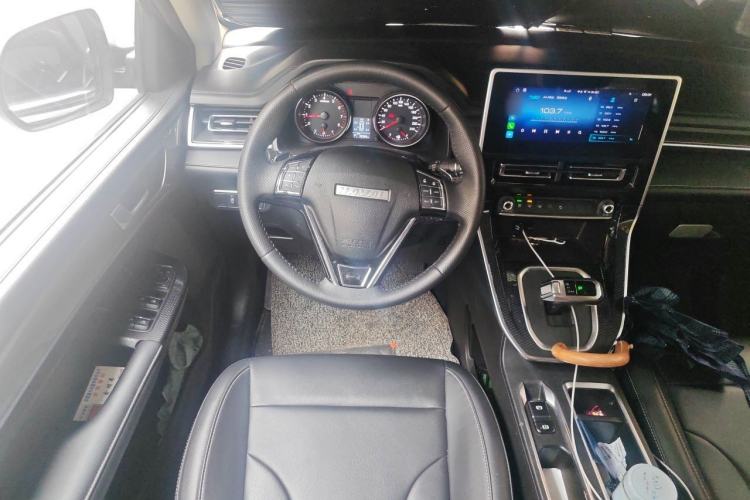 Used Haval M6 2021 PLUS 1.5T DCT Luxury Smart Connectivity Model Steering Wheel