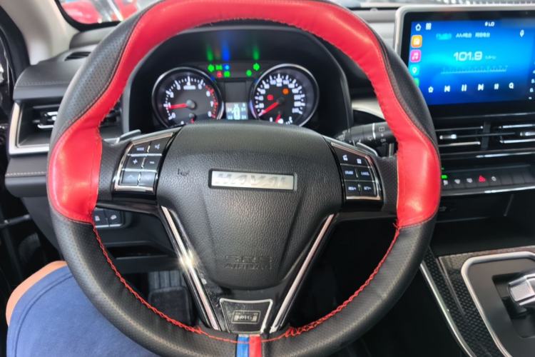 Used Haval M6 2021 PLUS 1.5T DCT Luxury Smart Connectivity Model Steering Wheel