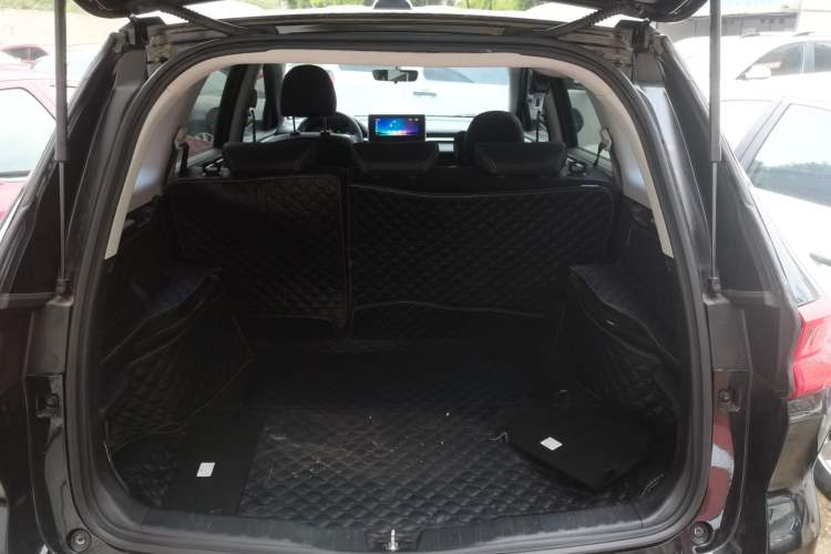 Used Haval M6 2021 PLUS 1.5T Manual Luxury Smart Connectivity Model Trunk