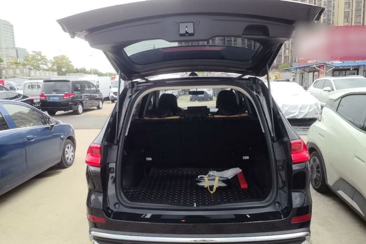 Used Haval M6 2021 PLUS 1.5T DCT Elite Smart Connectivity Model Trunk