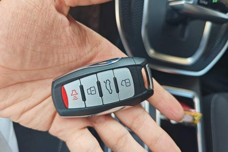 Used Haval M6 2021 PLUS 1.5T DCT Elite Smart Connectivity Model Vehicle Key