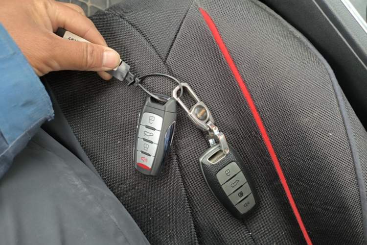 Used Haval M6 2021 PLUS 1.5T Manual Elite Smart Connectivity Model Vehicle Key