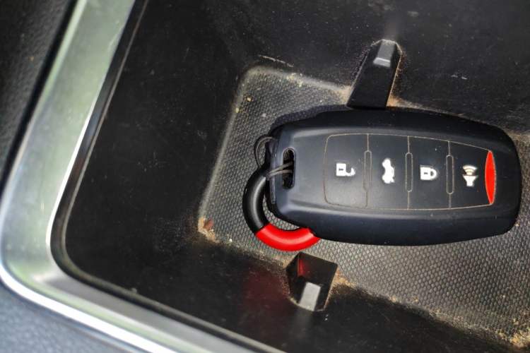 Used Haval M6 2021 PLUS 1.5T DCT Prestige Smart Connectivity Model Vehicle Key