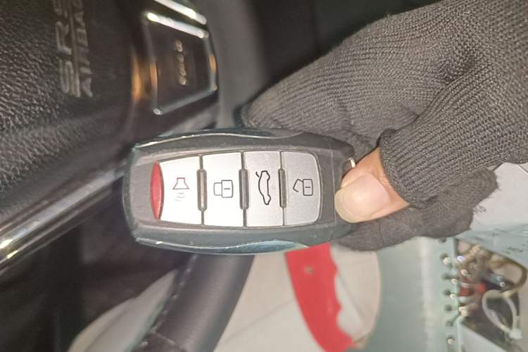 Used Haval M6 2021 PLUS 1.5T Manual Luxury Smart Connectivity Model Vehicle Key