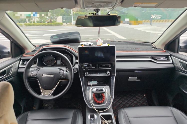 Used Haval M6 2021 PLUS 1.5T DCT Luxury Smart Connectivity Model Center Console