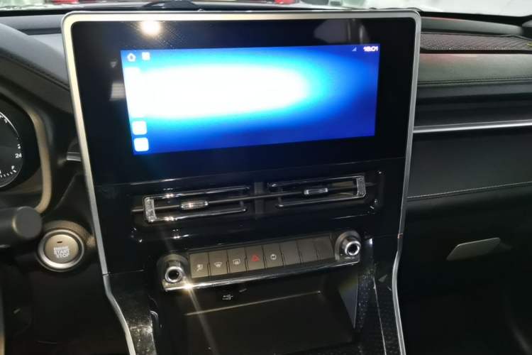 Used Haval M6 2021 PLUS 1.5T DCT Luxury Smart Connectivity Model Audio And AC Panel