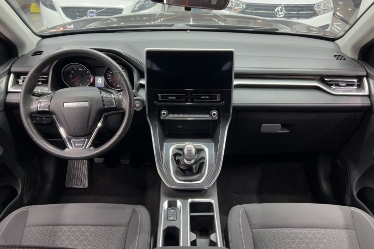 Used Haval M6 2021 PLUS 1.5T Manual Elite Smart Connectivity Model Center Console