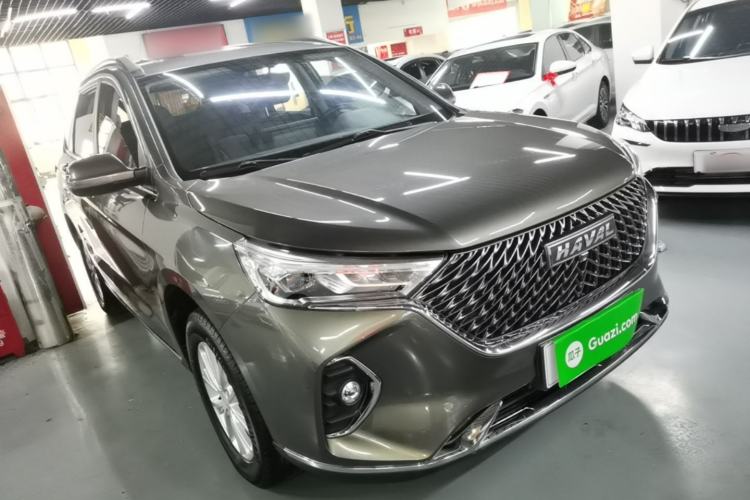 Used Haval M6 2021 PLUS 1.5T DCT Luxury Smart Connectivity Model Front Right 45 Deg