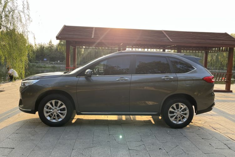 Used Haval M6 2021 PLUS 1.5T DCT Luxury Smart Connectivity Model Left Side