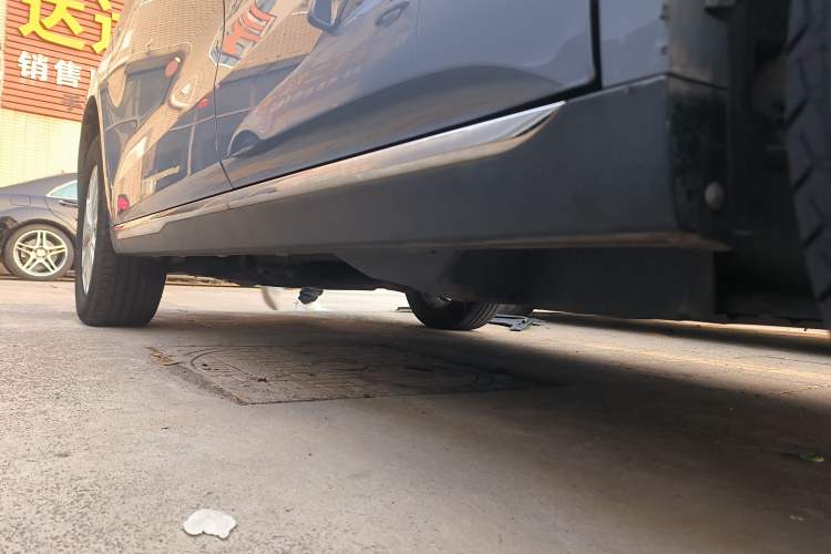 Used Haval M6 2021 PLUS 1.5T DCT Liu Yan Collaboration Edition Left Side Sill