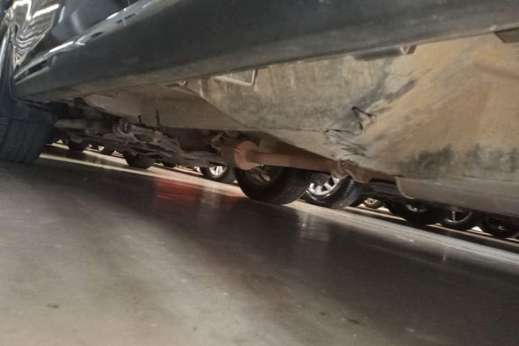 Used Haval M6 2021 PLUS 1.5T DCT Luxury Smart Connectivity Model Left Side Sill