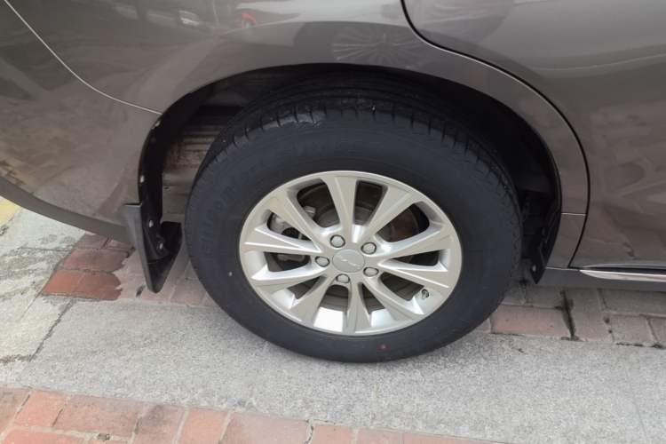 Used Haval M6 2021 PLUS 1.5T DCT Luxury Smart Connectivity Model Right Rear Wheel Hub