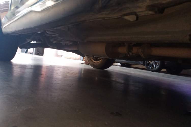 Used Haval M6 2021 PLUS 1.5T DCT Luxury Smart Connectivity Model Right Side Sill