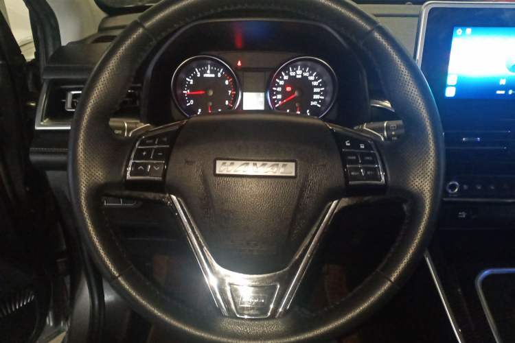 Used Haval M6 2021 PLUS 1.5T DCT Luxury Smart Connectivity Model Steering Wheel