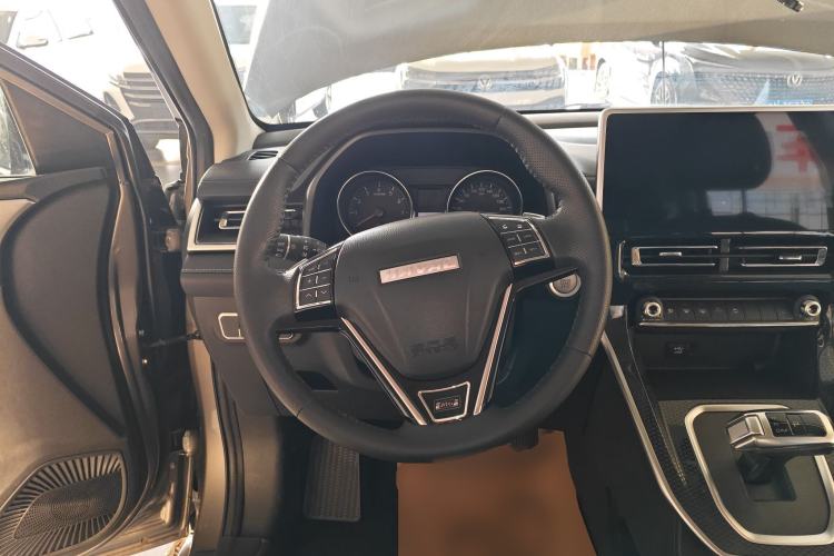 Used Haval M6 2021 PLUS 1.5T DCT Luxury Smart Connectivity Model Steering Wheel