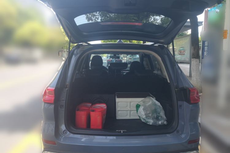Used Haval M6 2021 PLUS 1.5T DCT Liu Yan Collaboration Edition Trunk