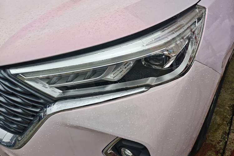 Used Haval M6 2021 PLUS 1.5T DCT Luxury Smart Connectivity Model Left Front Headlight