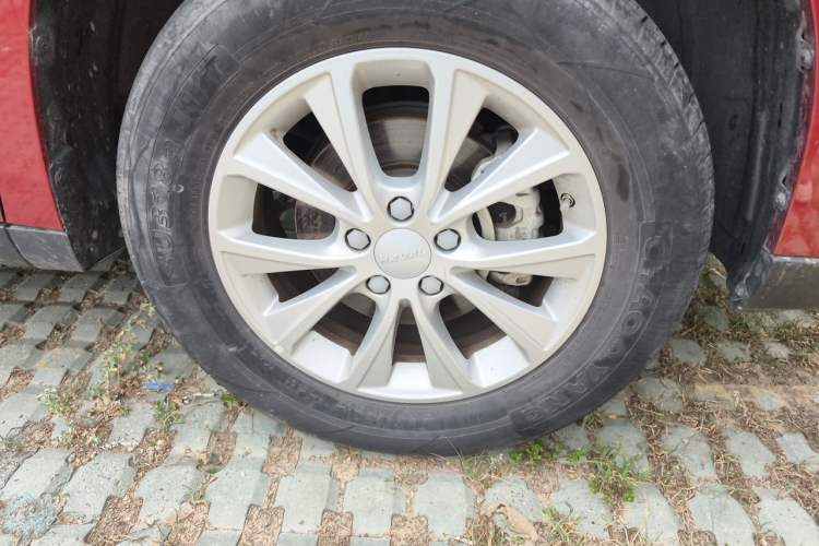 Used Haval M6 2021 PLUS 1.5T Manual Luxury Smart Connectivity Model Right Front Wheel Hub