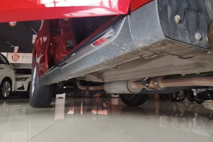 Used Haval M6 2021 PLUS 1.5T Manual Luxury Smart Connectivity Model Right Side Sill
