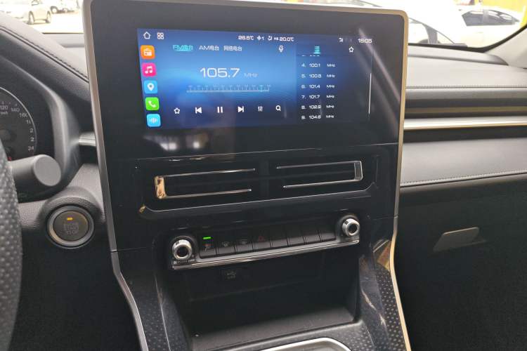 Used Haval M6 2021 PLUS 1.5T Manual Elite Smart Connectivity Model Audio And AC Panel