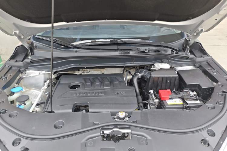 Used Haval M6 2021 PLUS 1.5T Manual Elite Smart Connectivity Model Engine Bay