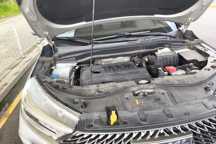 Used Haval M6 2021 PLUS 1.5T DCT Luxury Smart Connectivity Model Engine Bay Right