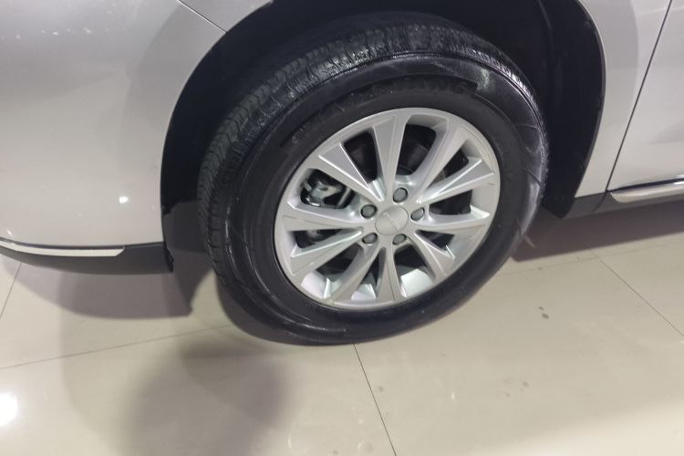 Used Haval M6 2021 PLUS 1.5T DCT Luxury Smart Connectivity Model Left Front Wheel Hub