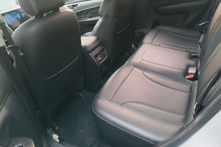 Used Haval M6 2021 PLUS 1.5T DCT Luxury Smart Connectivity Model Left Rear Seat